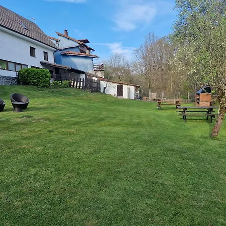 Alojamiento Con Jardin Y Barbacoa Cangas de Onís Exterior photo