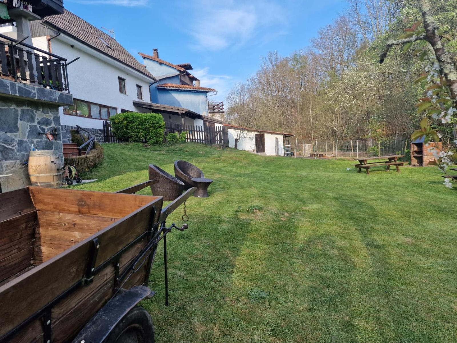 Landhaus Con Jardin Y Barbacoa *